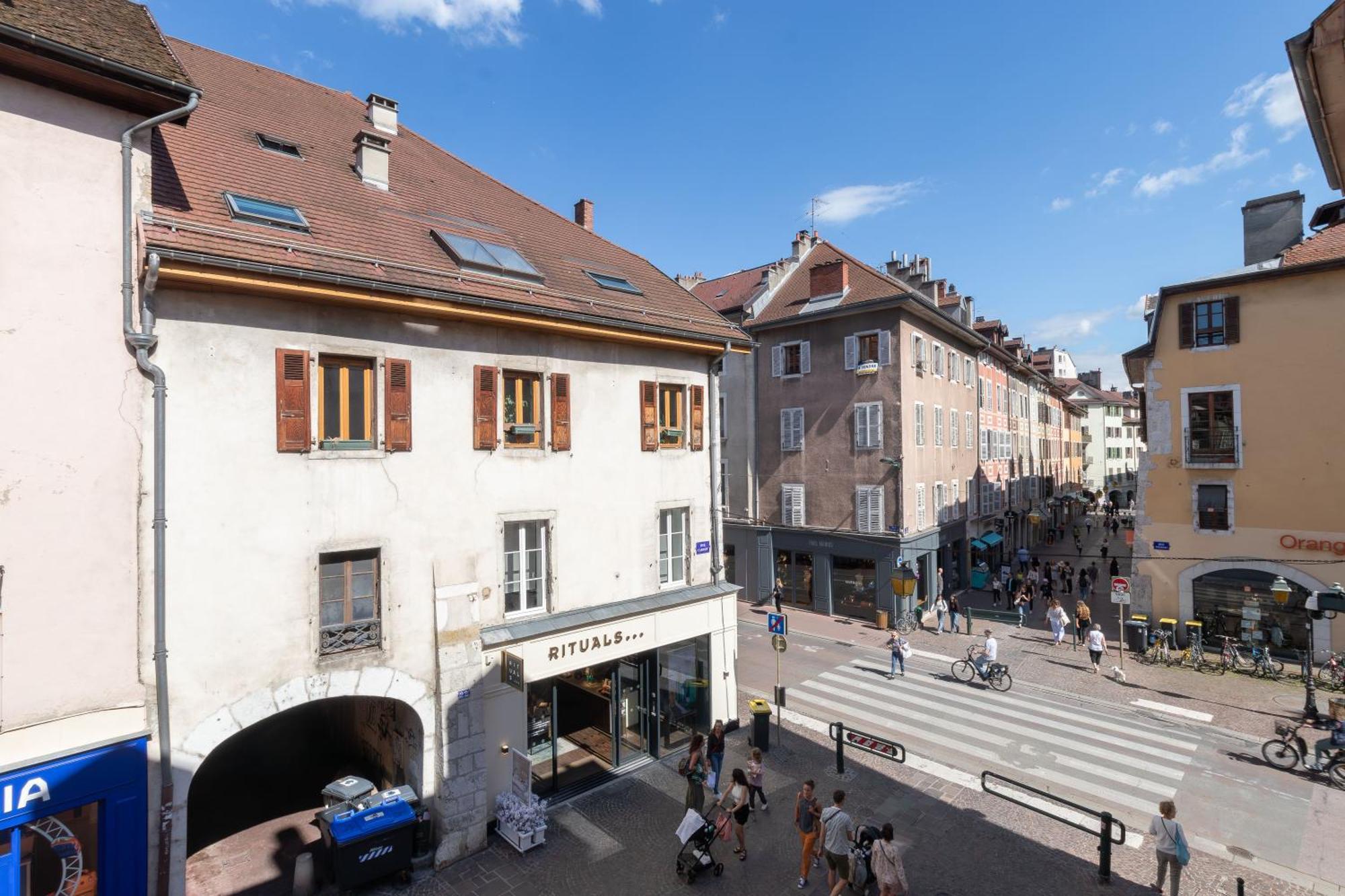 Cabana & Le Cocon Annecy Centre - Proche Gare Et Lac Exterior foto